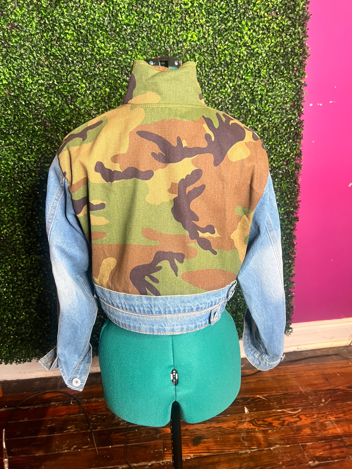 DIVA CAMOU DENIM JACKET