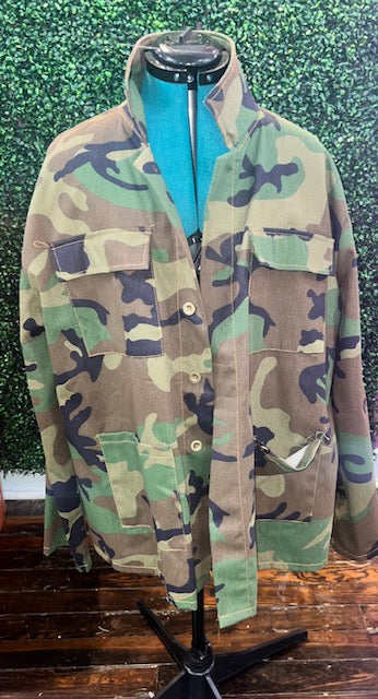 10 BUNDLE CAMOUFLAGE JACKET